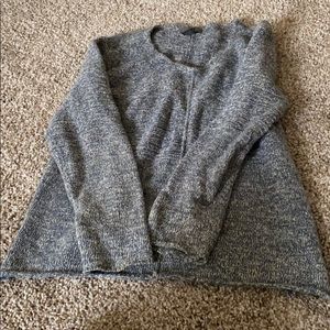 womens M sweater